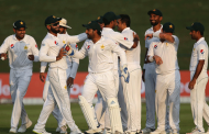 پاکستان نے ابوظہبی ٹیسٹ میں آسٹریلیا کو شکست دیکر سیریز اپنے نام کرلی