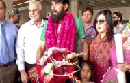 Cricketer Misbah ul Haq back to Pakistan