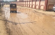 تحصیل خوازہ خیلہ کے واحد گرلز ڈگری کالج میں طالبات زمین پر بیٹھ کر تعلیم حاصل کرنے پرمجبور