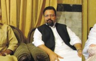 لیگی رہنما مسرت احمد زیب سوات ٹریڈرزفیڈریشن کے صدر عبدالرحیم کو منانے کے لئے پہنچ گئی، شہباز شریف کو کامیاب بنا نے کا عزم
