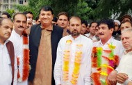 امیر مقام نے پی ٹی ائی کے دو اہم ترین وکٹیں گرادی، این اے اور پی کے 2 میں پی ٹی ائی کو دھچکے