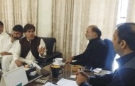 ایم پی اے عزیز اللہ گران کی دبنگ کارروائیاں جاری، مسائل کے حل کیلئے سوئی گیس آفس پہنچ گئے