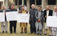 مقتول صحافی کے قاتلوں کو گرفتار کیا جائے ،صحافیوں کو تحفظ فراہم کیا جائے ، سوات یونین اف جرنلسٹس