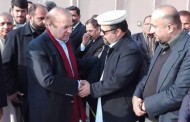ن لیگ کی صوبائی قیادت نوازشریف کی احتساب عدالت کی پیشی کے موقع پر غائب، میانگل عمرفاروق ہر پیشی پر ساتھ