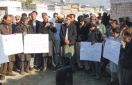 پشتون تحفظ مومنٹ کے زیر اہتمام احتجاجی مظاہرہ ، ارمان لونی کے قاتلوں کو گرفتارکرنیکا مطالبہ