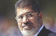 مصر کے سابق صدرمحمد مرسی آج عدالت میں پیشی کے بعد اچانک غش کھاکر گرے اور فوت ہوگئے