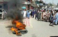 مرادسعید کے گھر کے قریب سڑکیں بلاک، بازاربند، احتجاج کامیاب
