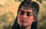 حلیمہ سلطان کو بھی پشاور زلمی کا حصہ بنانے پر غور جاوید آفریدی نےپاکستانیوں سے مشورہ مانگ لیا