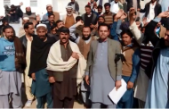 مینگورہ، کٹ گاڑی مالکان نے اجتماعی خود سوزی کی دھمکی دے دی