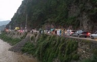 جشن ازادی منانے کیلئے ایک لاکھ سے زائد سیاحوں کی سوات امد
