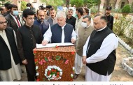 صوبے اور ملک سے پولیو وائرس کے خاتمے حکومت کی ترجیحات کا اہم حصہ ہے، محمودخان