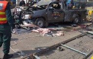 اتا دربار کے قریب پولیس کی گاڑی کے نزدیک خودکش دھماکا،5 اہلکاروں سمیت 10 افراد شہید