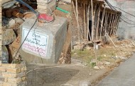 عزیزاللہ گران کے فنڈز سے گھر میں ہینڈ پمپ تعمیر