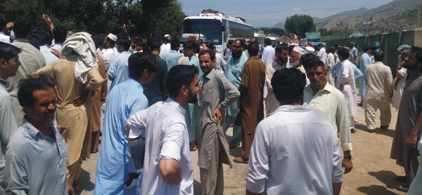 Protest Against load Shedding in Shamozo swat