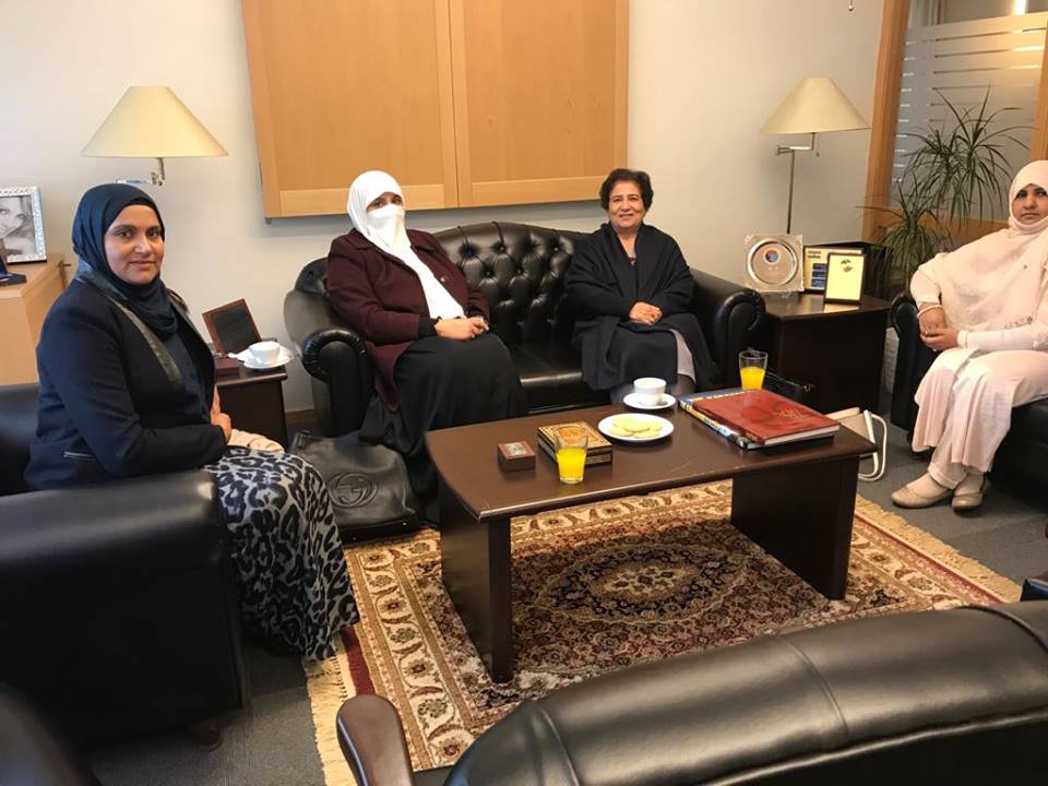 خاتون ممبر قومی اسمبلی عائشہ سید ناروے پہنچ گئی, اوسلو میں پاکستانی سفیر رفعت مسعود سے ملاقات