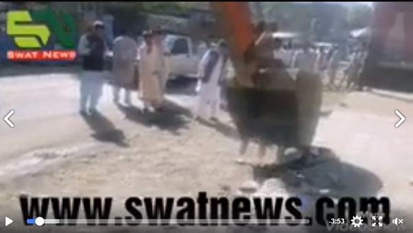 چارباغ بازار کی کٹائی کیلئے بھاری مشینری پہنچ گئی، علاقہ میں خوف وہراس