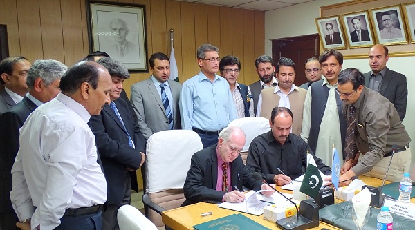 سوات یونیورسٹی اور پاکستان کونسل آف سائنس اینڈانڈسٹریل ریسرچ کے درمیان مفاہمتی یادداشت پردستخط