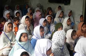 سوات میں روخانہ پختونخوا پروگرام میں سینکڑوں طلباء کو فیسسز کی ادائیگی نہ ہوئی ، طلباء پریشان ، ممبران اسمبلی خاموش 