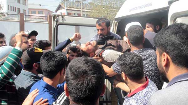 مقبوضہ کشمیر میں بھارت کی درندگی، 13 نوجوانوں کو شہید کردیا