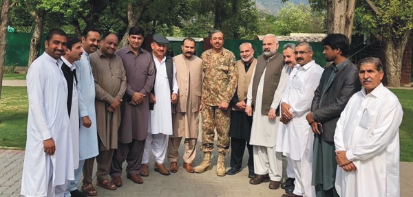سوات کے عوام اور صحافیوں نے قیام امن میں اہم کردار ادا کیا ہے ، میجر علی عامر اعوان