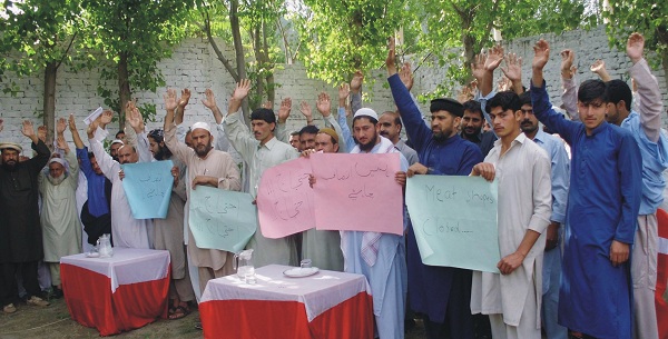 قصائی اپنے مطالبے پرڈٹ گئے ، ہڑتال تیسرے دن میں داخل ، ہڑتال جاری