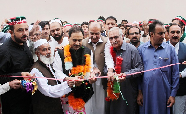 شاہدرہ میں دو مختلف جگہوں پر ٹیوب ویلز کا افتتاح، تین کروڑ سے زائد لاگت