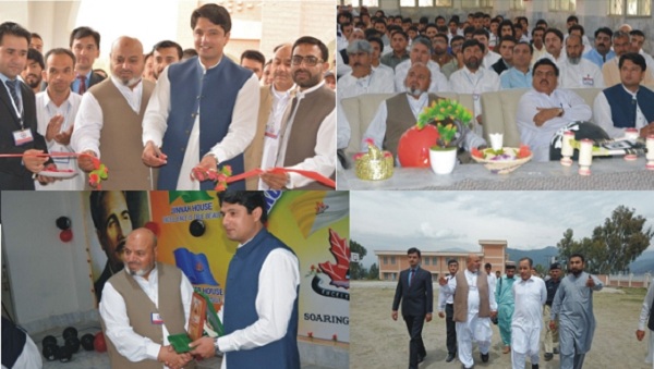 ایکسلشیئر کالج میں رنگارنگ پروگرام، فارغ التحصیل مختلف لوگوں میں اعزازی شیلڈتقسیم