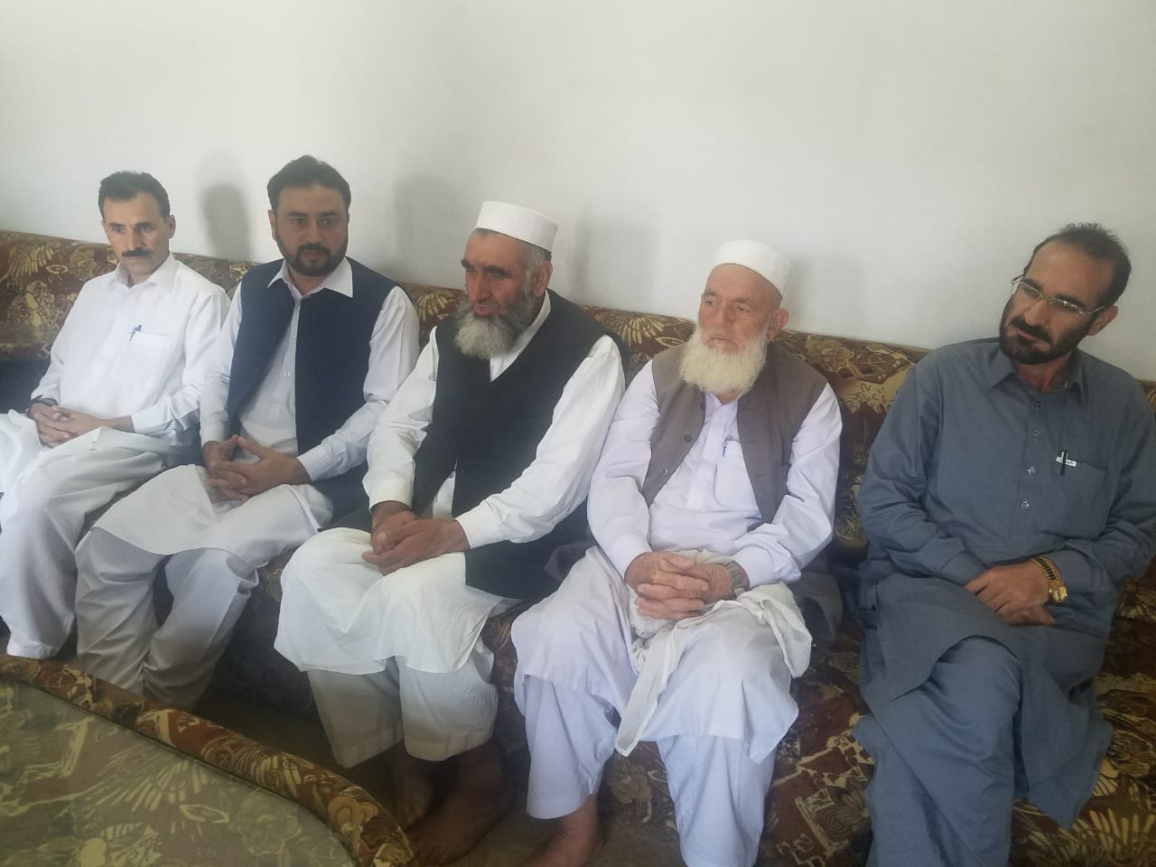 حلقہ پی کے 8میں ڈرامائی تبدیلی ، 3امیدوارایم ایم اے کے امیدوار مولانا فضل سبحان کے حق میں دستبردار