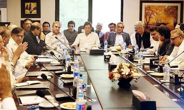 عمران خان نے کابینہ منتخب کرلیا، کتنے وفاقی وزیر اور مشیر ہونگے