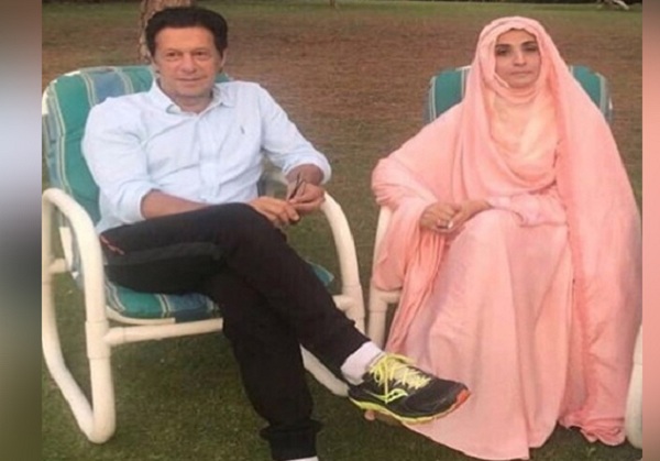 بشریٰ بی بی کی سیاست کے میدان میں دھماکہ خیز انٹری! خاتون اول نے آتے ہی سب سے پہلے کیا کام کرنے کا فیصلہ کرلیا؟