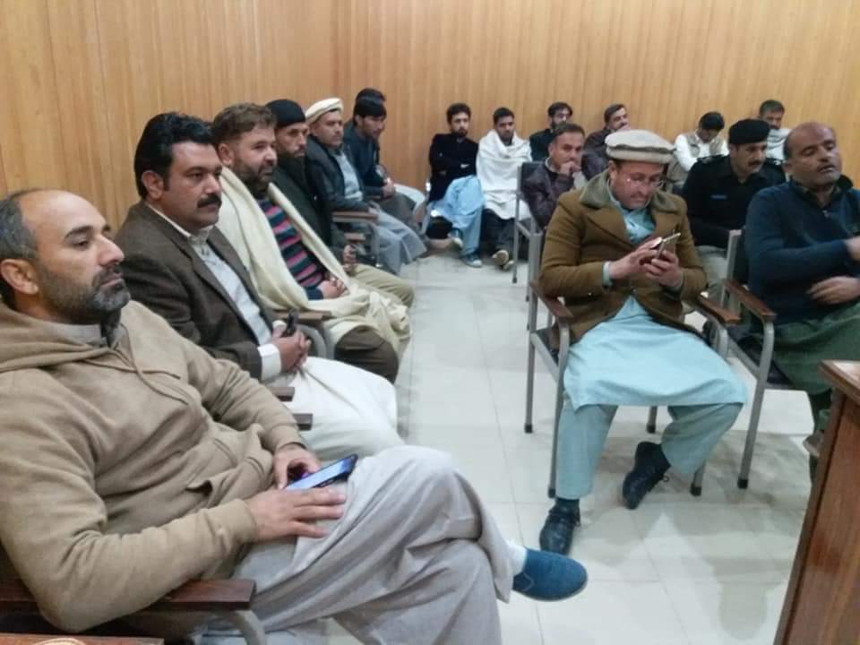 صحافی پرتشدداور اغواء کی کوشش، پولیس بااثر افراد کے سامنے بے بس ، ایف ائی ار درج نہ ہوسکی