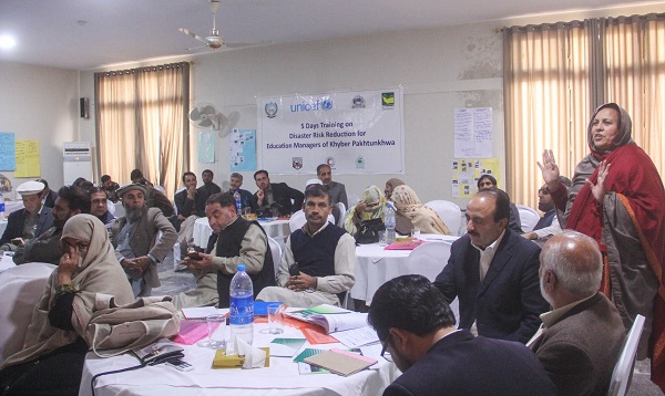قدرتی افات کے نقصانات میں کمی لانے کیلئے اساتذہ اور طلباء کی تربیت ضروری ہے،مدیحہ دانش