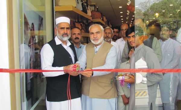 سیدو شریف آرٹی میکس کلاتھنگ برانڈ کا افتتاح کردیا گیا