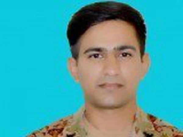 تربت میں ایف سی بلوچستان پر دہشت گردوں کی فائرنگ  ،افیسرسمیت چار جوان شہید