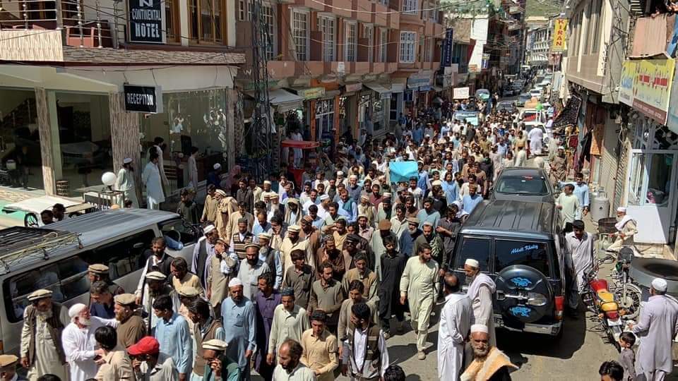 مسکین زادہ قتل کیس ، بحرین میں ہزاروں افراد کا احتجاجی مظاہرہ