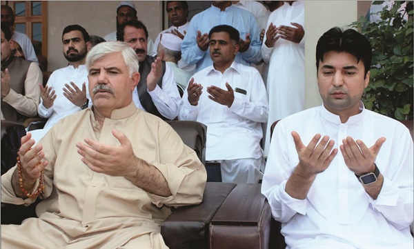 وزیراعلیٰ محمود خان کی والدہ ماجدہ کی وفات پر تعزیت کا سلسلہ جاری،سپیکر اور مراد سعید سمیت دیگر وزراء کی سوات امد