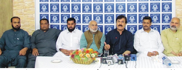 پوزیشن کاکوئی ایجنڈا نہیں عوامی مفاد کے بجائے ذاتی مفاد کے لئے لڑرہے ہیں، شوکت یوسفزئی