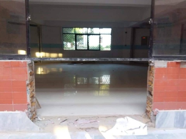 ذاتی مفادات یاکچھ اور ؟سیدو ہسپتال کی نئی بلڈنگ کا درمیان سے کاٹ دیا گیا، عمارت کو نقصان