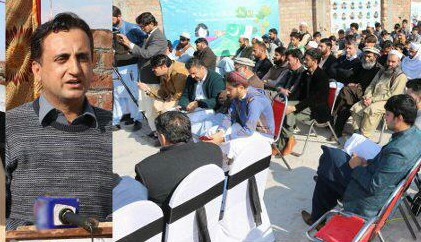 بچوں کے ہاتھوں میں موبائل فون کی بجائے کتاب دی جائے، محمد اسد قاسم