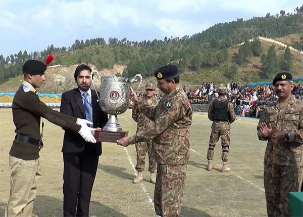 کیڈٹ کالجز پاکستان کے بچوں کو بہترین تعلیم و تربیت دے رہی ہیں،بریگیڈئر نسیم انور