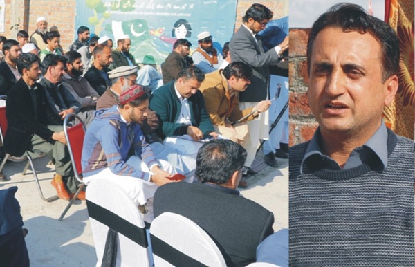 سوات پشتو ادبی کلتوری نڑی والا جرگہ کے زیر اہتمام  کتاب اور موبائل کےعنوان سے سیمینار