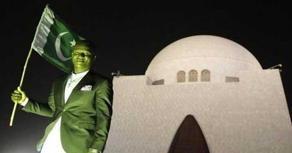 ڈیرن سیمی کو پاکستان کی اعزازی شہریت دینے کا فیصلہ