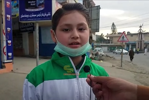 سوات کی ننھی قومی پلئیر عائشہ ایاز بھی کورونا کیخلاف میدان میں آگئی