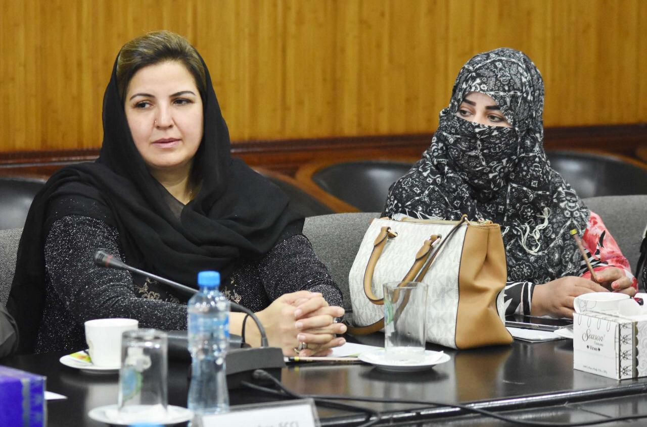 کرونا وائرس سے ملکی بحران میں اضافہ ہوا ہے۔آسیہ جہانگیر