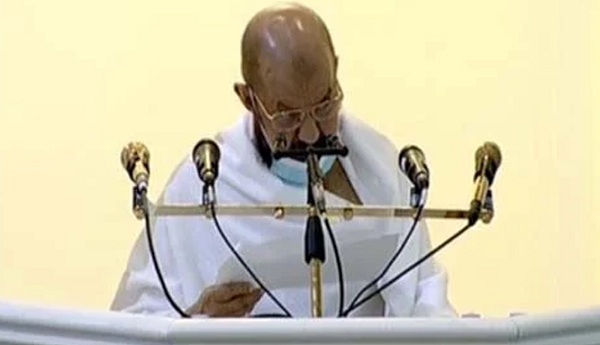 دنیا پر مشکلات اللہ طرف سے امتحان ہے اور مسجلمان ہر طرح کی خرافات سے دور رہیں،خطبہ ح