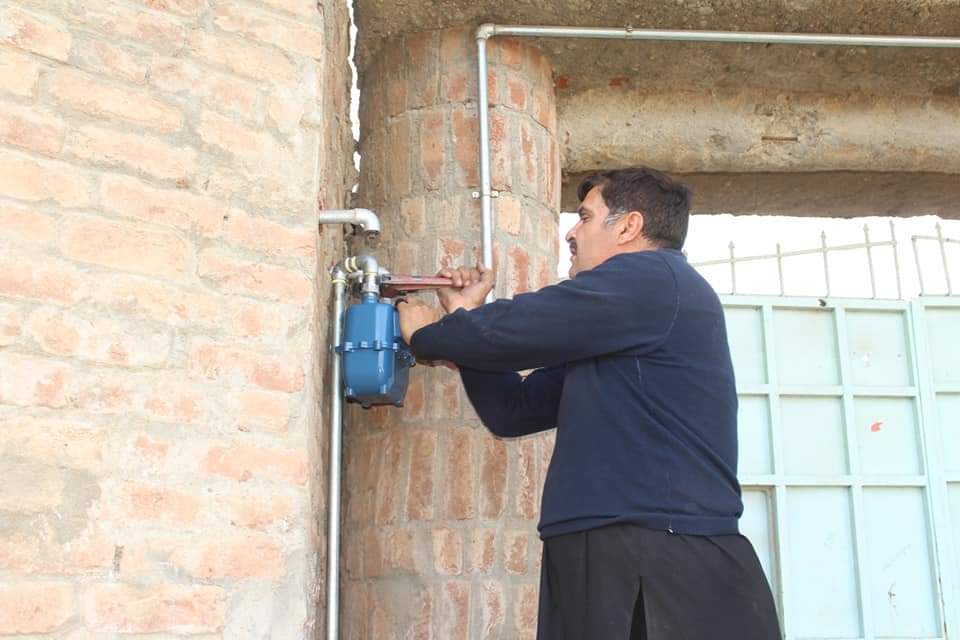 سوات، یو سی ہزارہ میں سوئی گیس میٹرز لگانے کا سلسلہ شروع