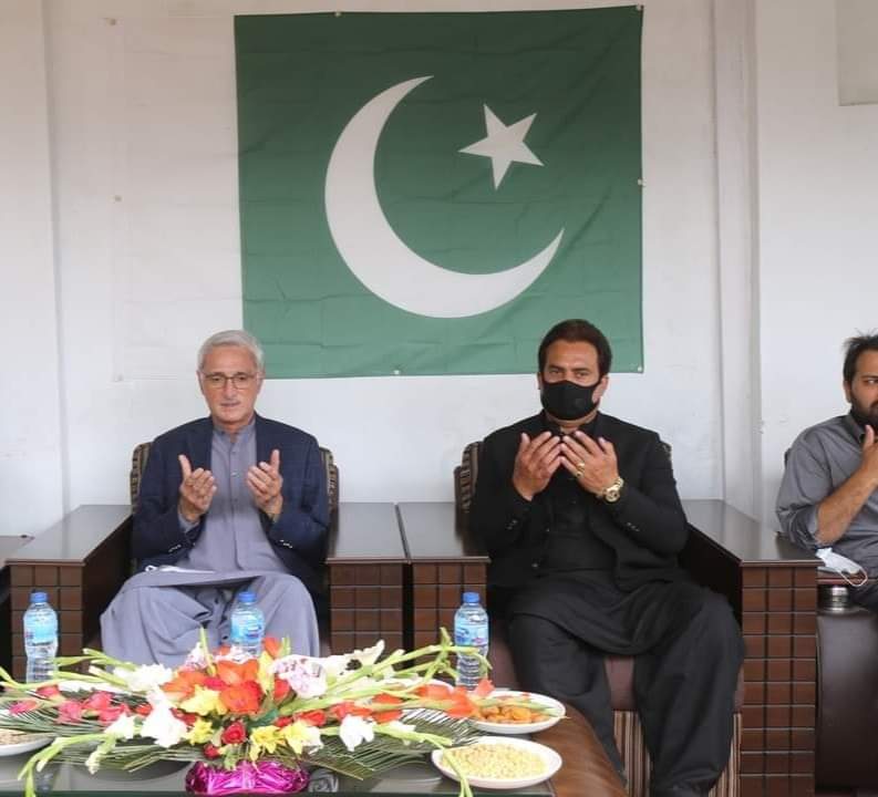 جہانگیر ترین کی سوات امد، وزیرزراعت محب اللہ خان کیساتھ تعزیت