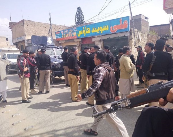 سوات، گرین چوک میں ڈکیتی، ڈاکو پندرہ لاکھ لے گئے