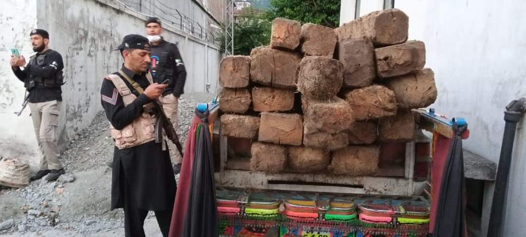 سوات، میاندم میں گھر سے قیمتی سلیپرز برامد