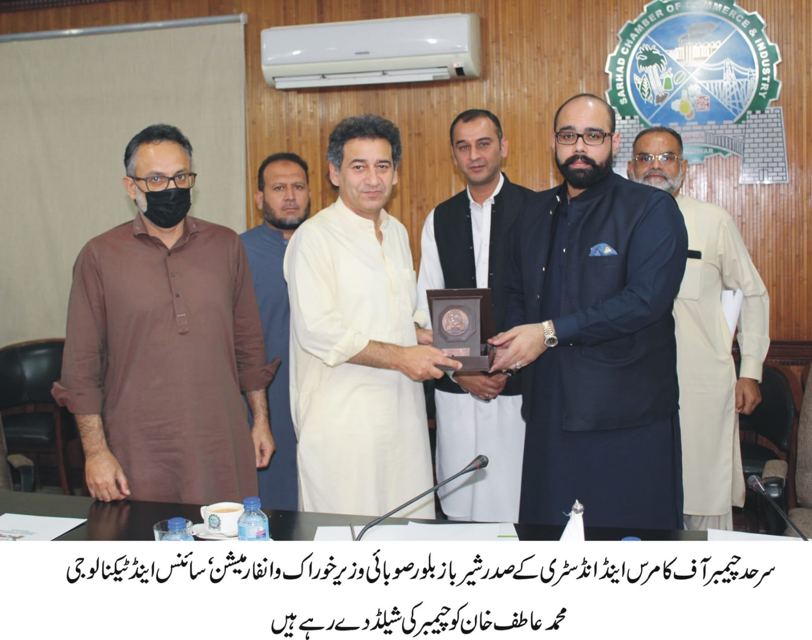 کورونا وائرس لاک ڈاؤن سے متاثرہ تاجر برادری کو قومی مالیاتی ریلیف پیکیج دینے اشد ضرورت ہے،شیربازبلور